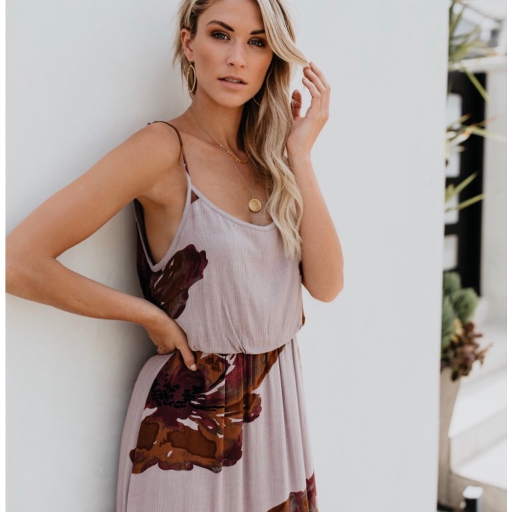 Love & Lilacs Maxi Dress - Picture 3 of 7